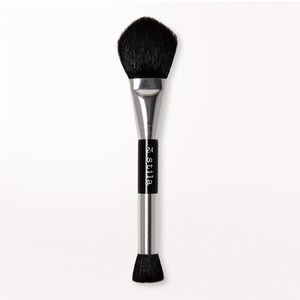 Brand new in wrap, never used double sided illumination Stila brush